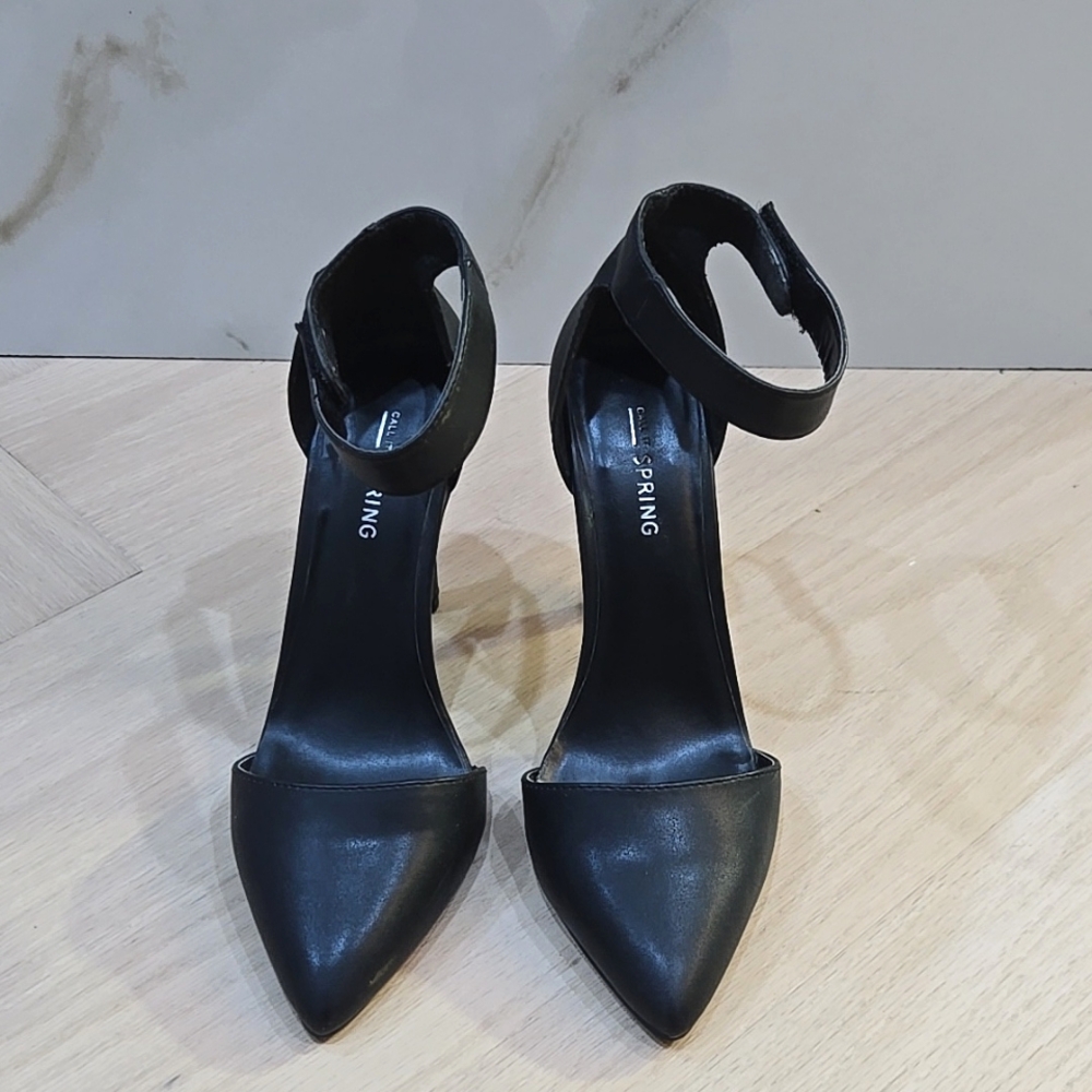Black ankle strap pumps